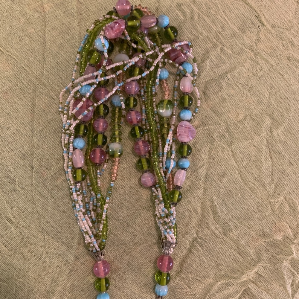 Very pretty necklace